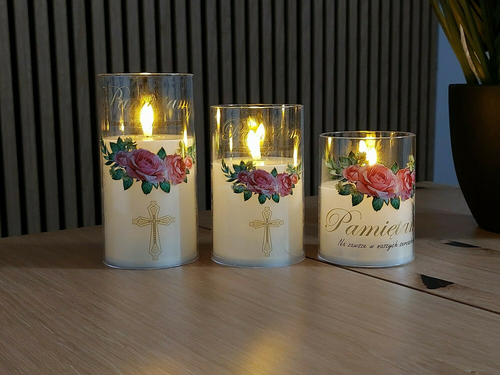 Zdjęcie produktu Świeca LED Dekoracyjna – Wkład do Zniczy z Napisem Pamiętamy 15cm 2