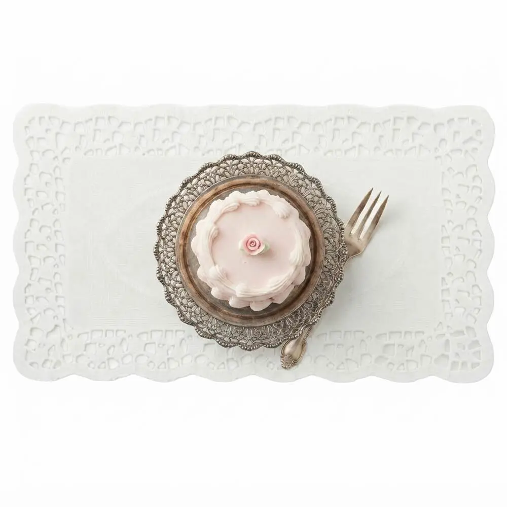Zdjęcie produktu Serwetki Ażurowe Prostokątne pod Tort Ciasto 24x14cm 100 sztuk